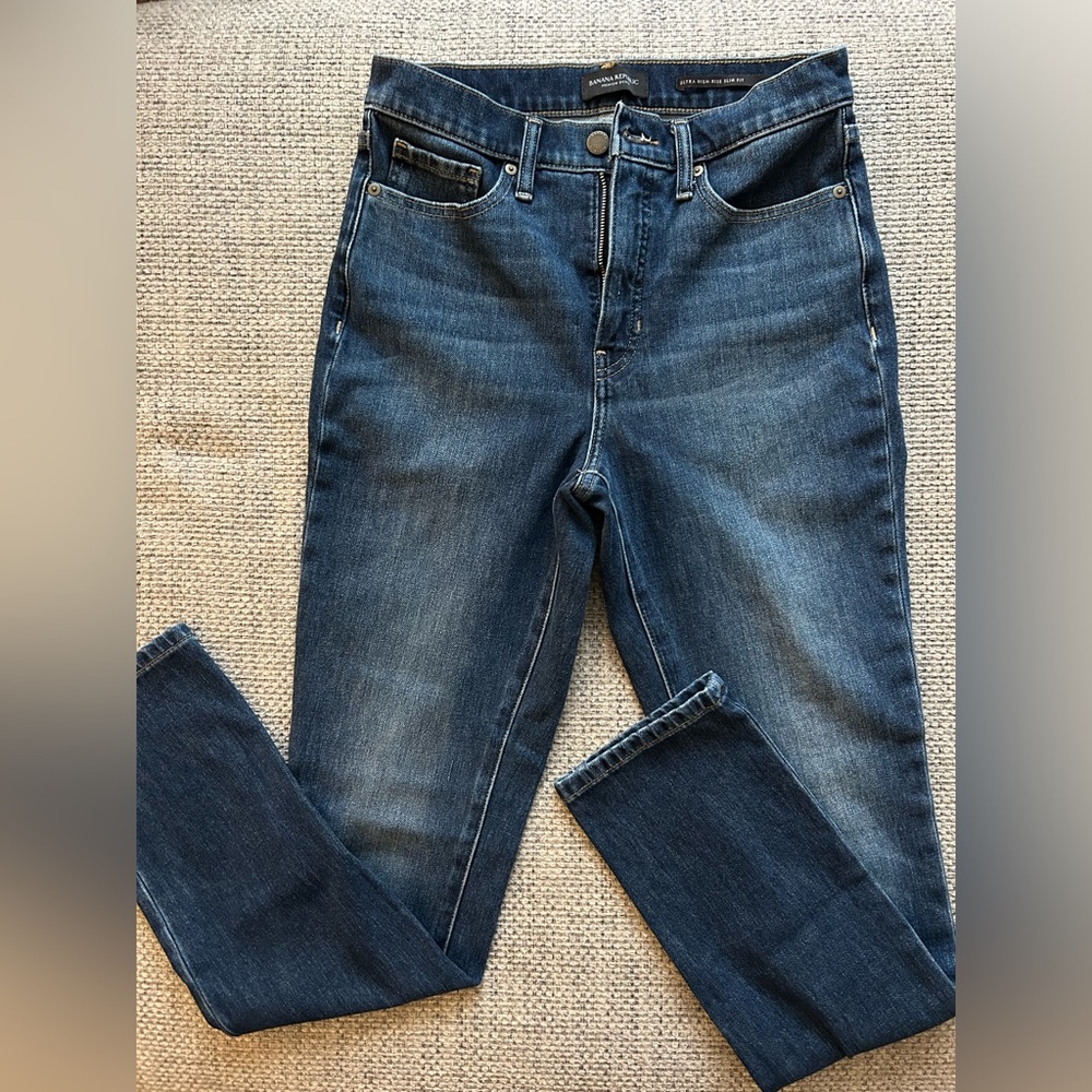 Women’s Banana Republic Ultra High Rise Slim Fit Jeans Size 28 Long